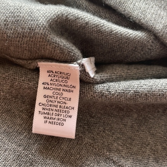 LOFT Cowl Neck Pullover Sweater size S super soft long sleeve Grey turtleneck - Picture 5 of 6